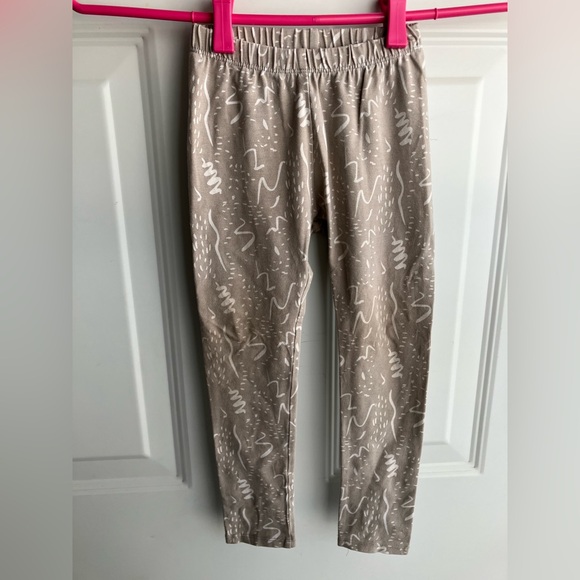 Jax & Lennon Other - Jax & Lennon bamboo leggings made in Canada 3/4t